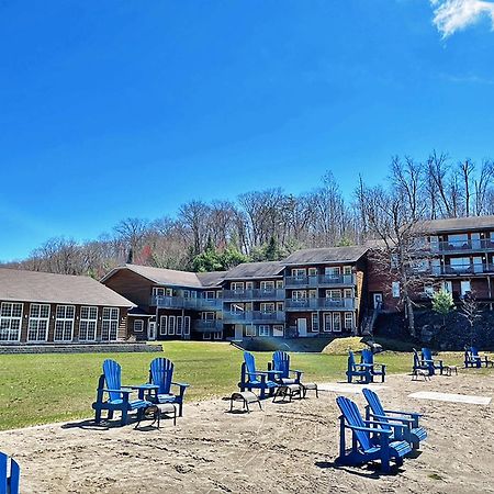 The Grand Tappattoo Resort, Ascend Hotel Collection Otter Lake Extérieur photo