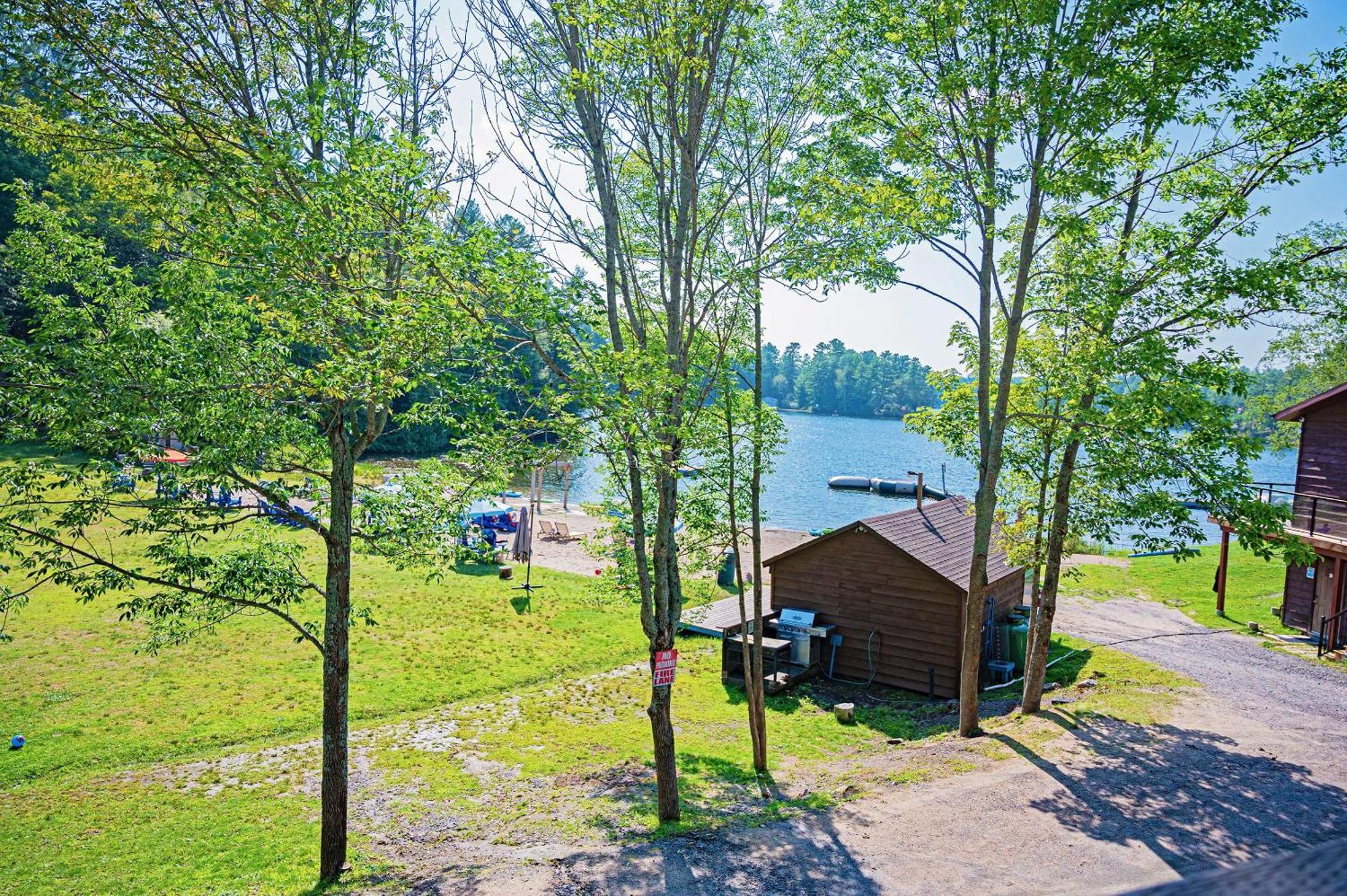 The Grand Tappattoo Resort, Ascend Hotel Collection Otter Lake Extérieur photo
